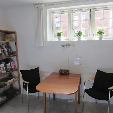 Hos Hanne Bach * Copenhagen